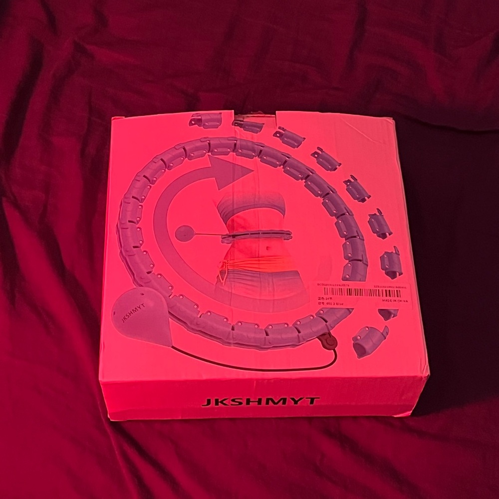 Weighted hula hoop (24 links)